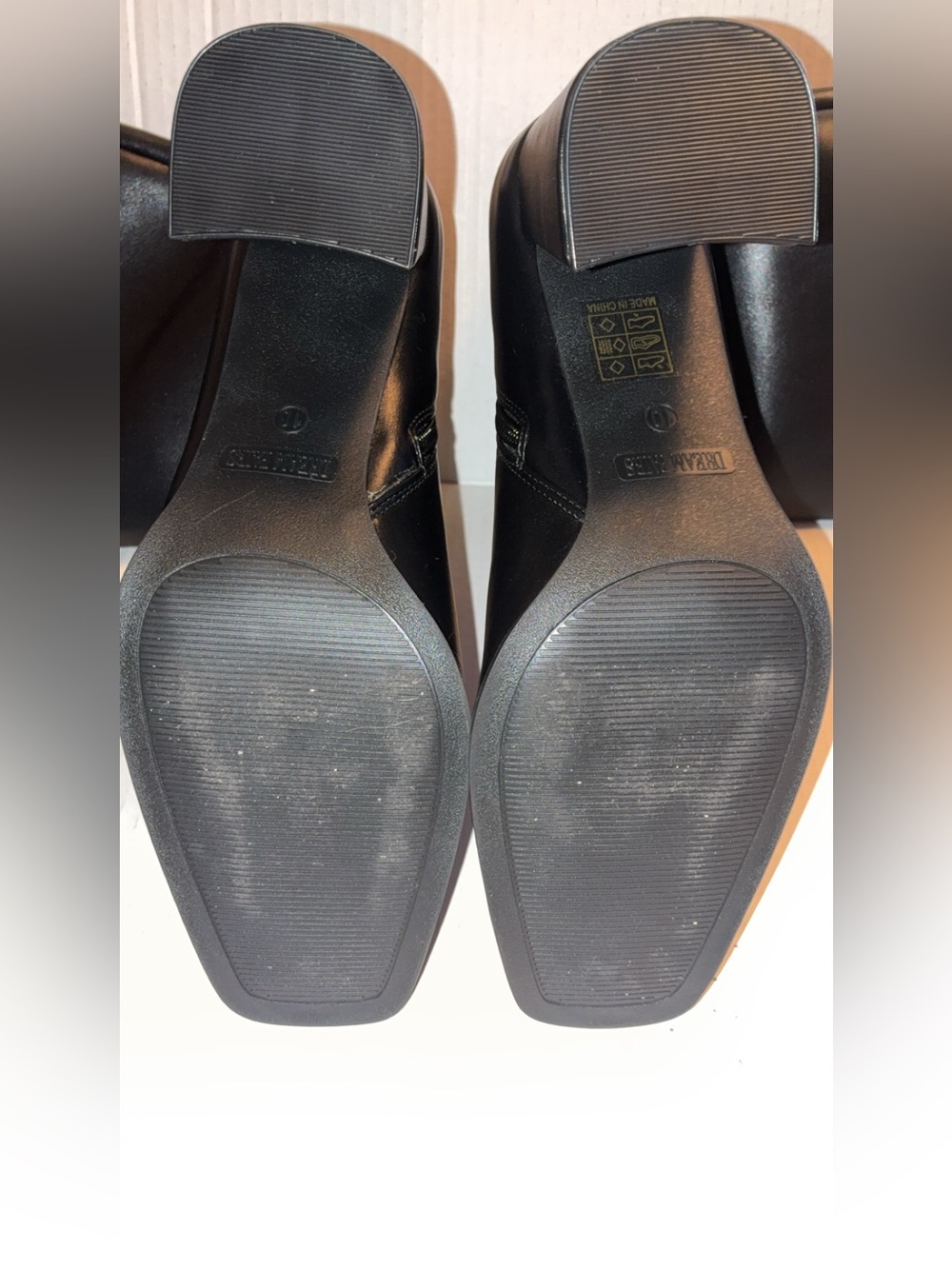 Dream Pairs Black Square-Toe Mid-Calf Heeled Boots - Picture 7 of 7